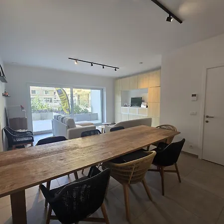 Apartment Coastline Q-house *